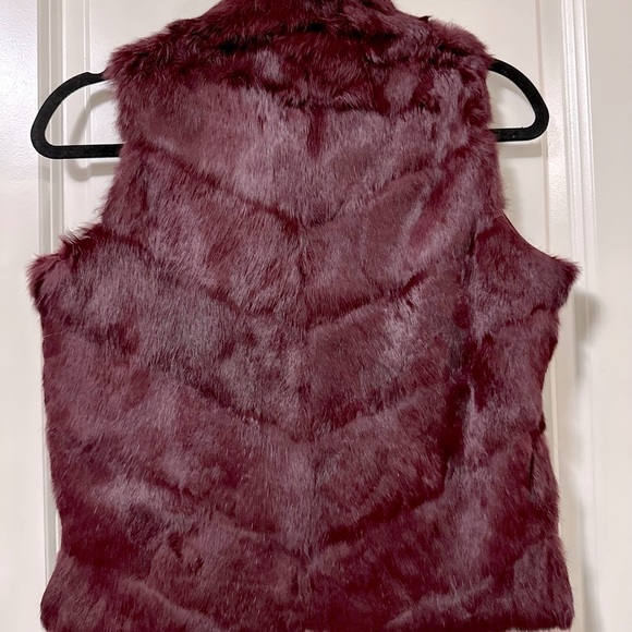 Merlot Fur Vest - Picture 3 of 5